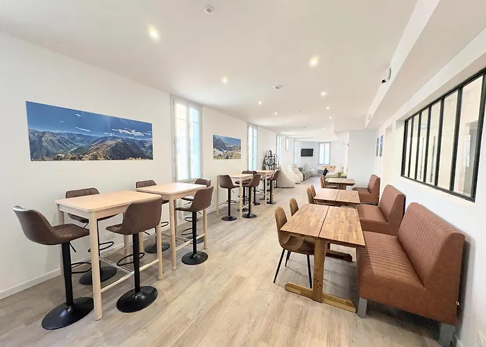 Hostel Backpackers *